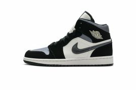 Picture of Air Jordan 1 Mid _SKUfc4202796fc